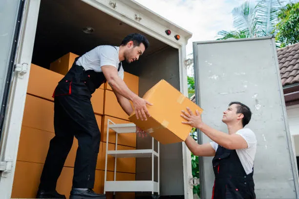 Packers and Movers London